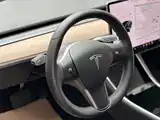 Фото 14 - Tesla Model 3