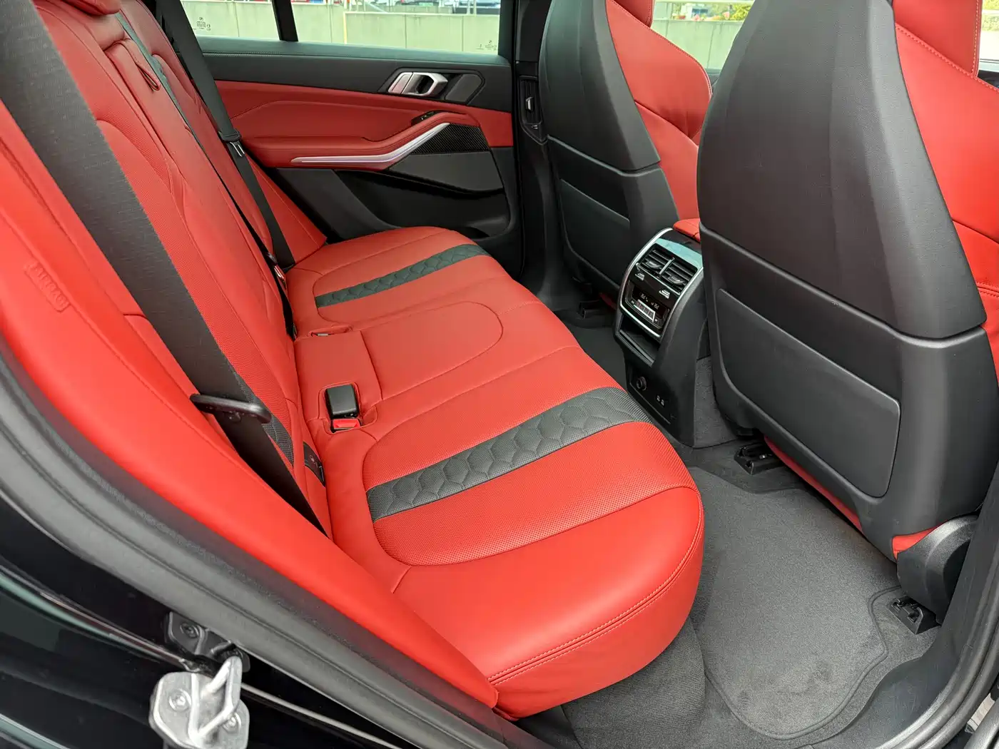 BMW X5 M 2023 Model X5 M Thunder Edition фото 21