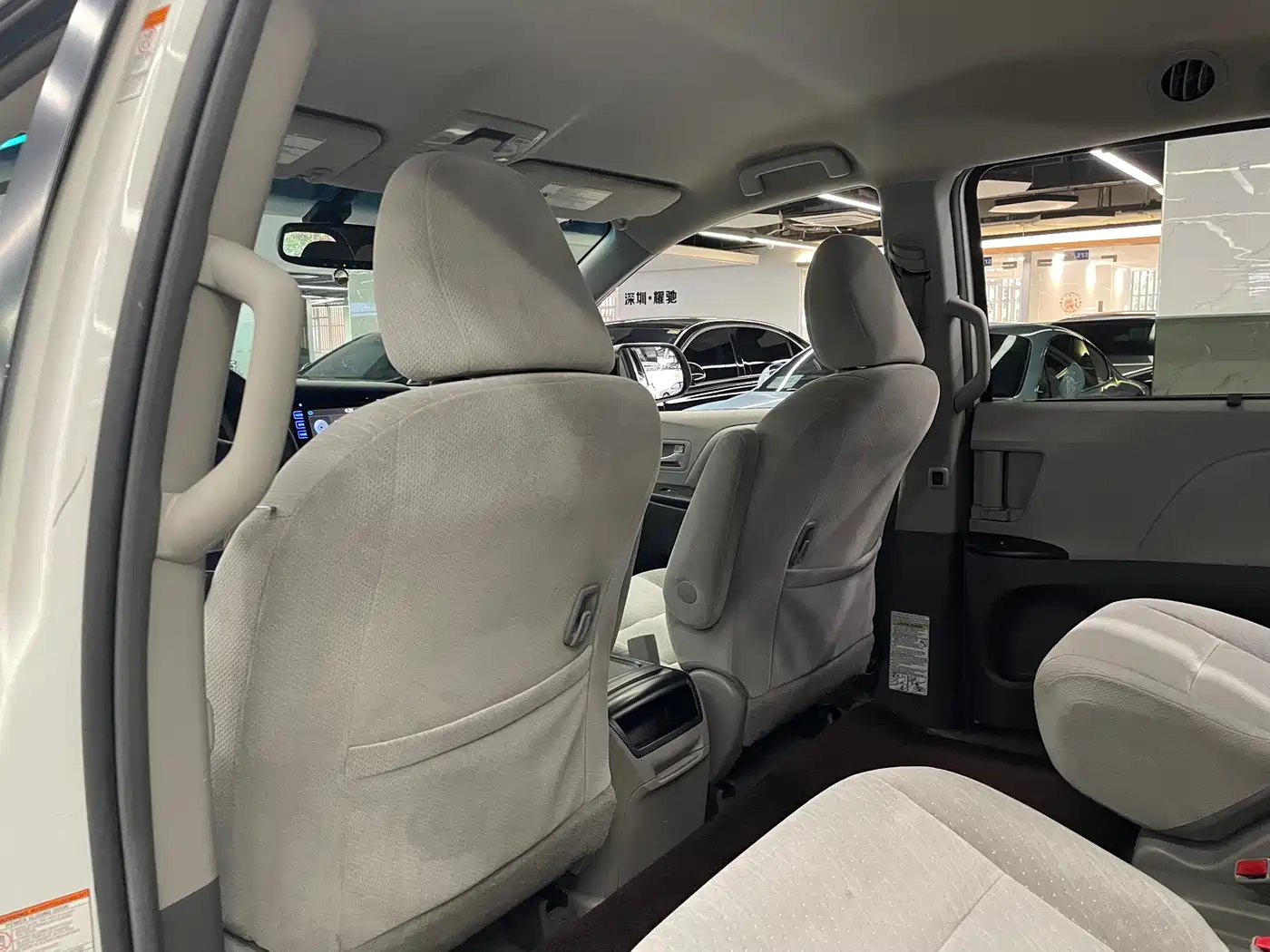 Toyota Sienna 2016 2015 3.5L 2WD LE