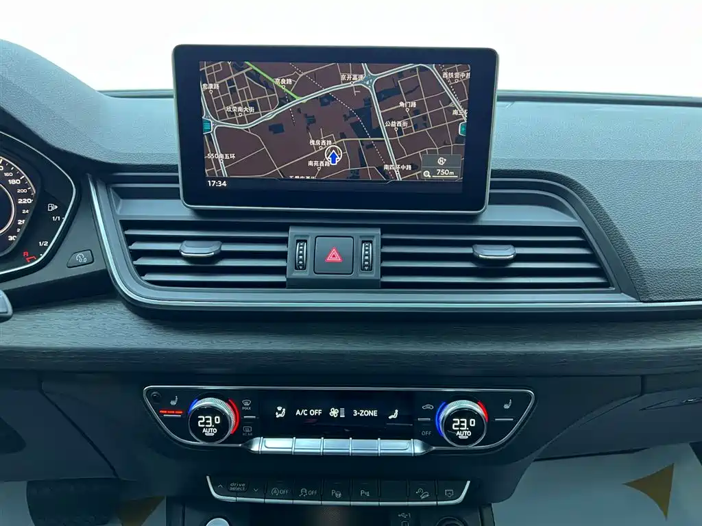 Audi Q5L 2020 45 TFSI Premium Elegance фото 13