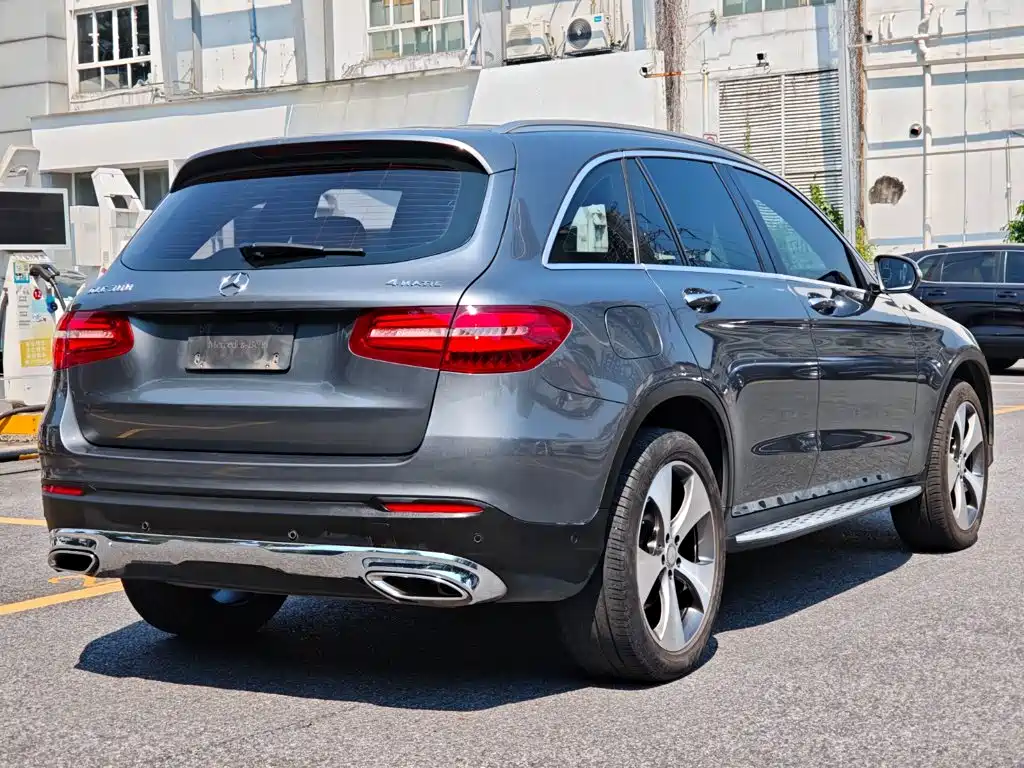 Фото 5 - Mercedes-Benz GLC