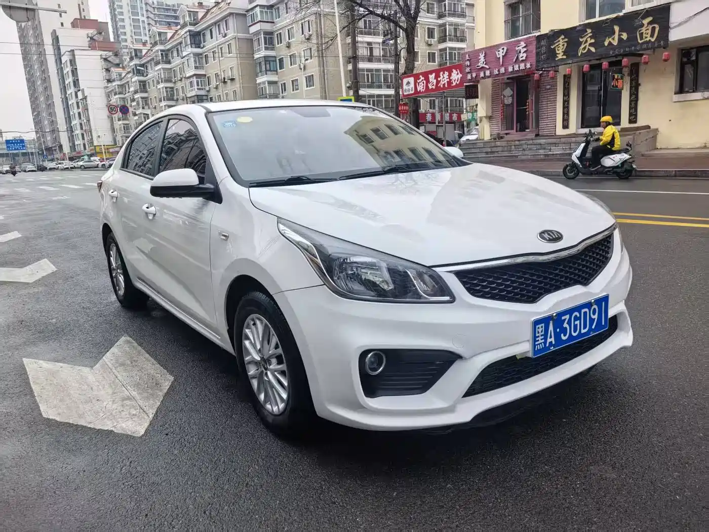 Kia K2 2017 Sedan 1.4L MT 15th Anniversary Special Edition GLS фото 3