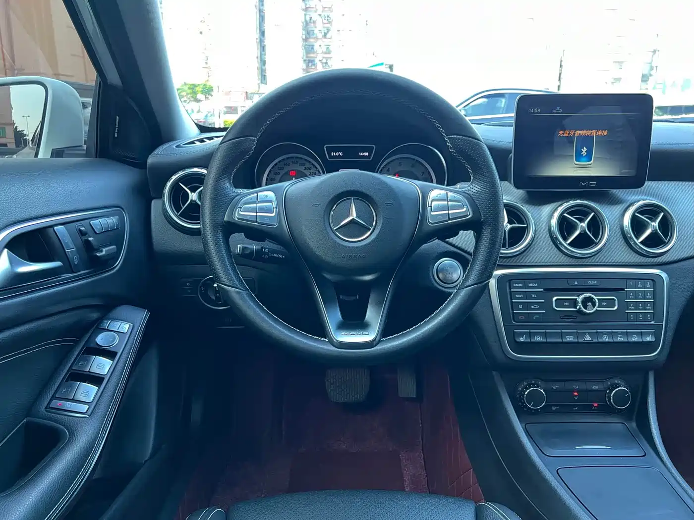 Mercedes-Benz GLA 2017 GLA 220 4MATIC Fashion фото 18