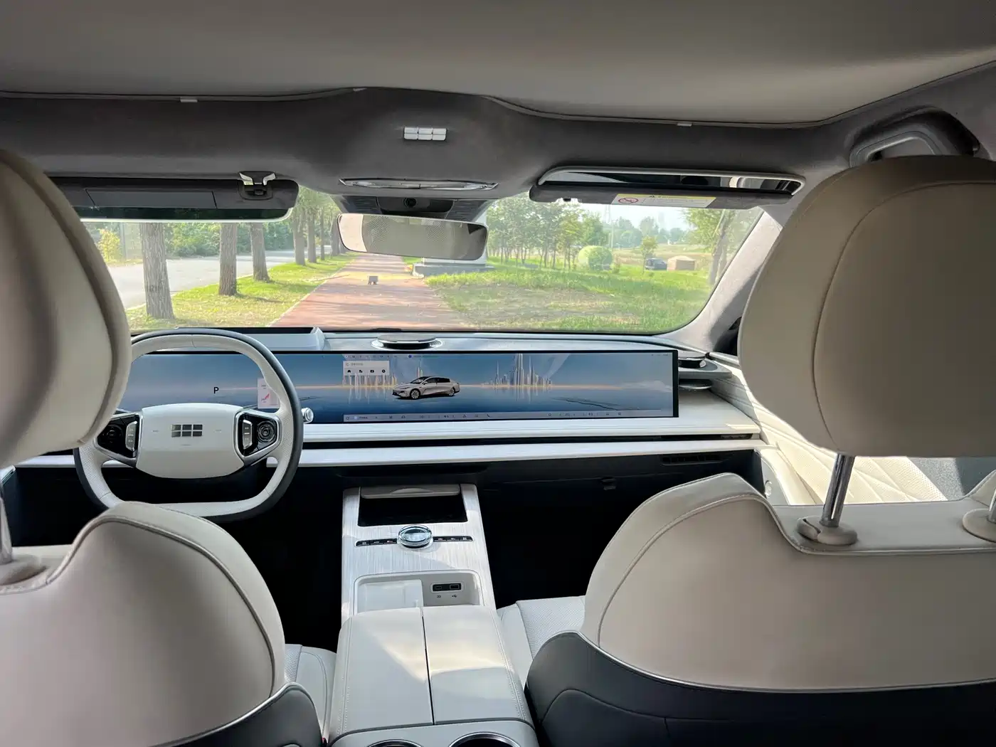 Geely Galaxy Galaxy E8 2024 2024 665km RWD Starship Voyager Edition