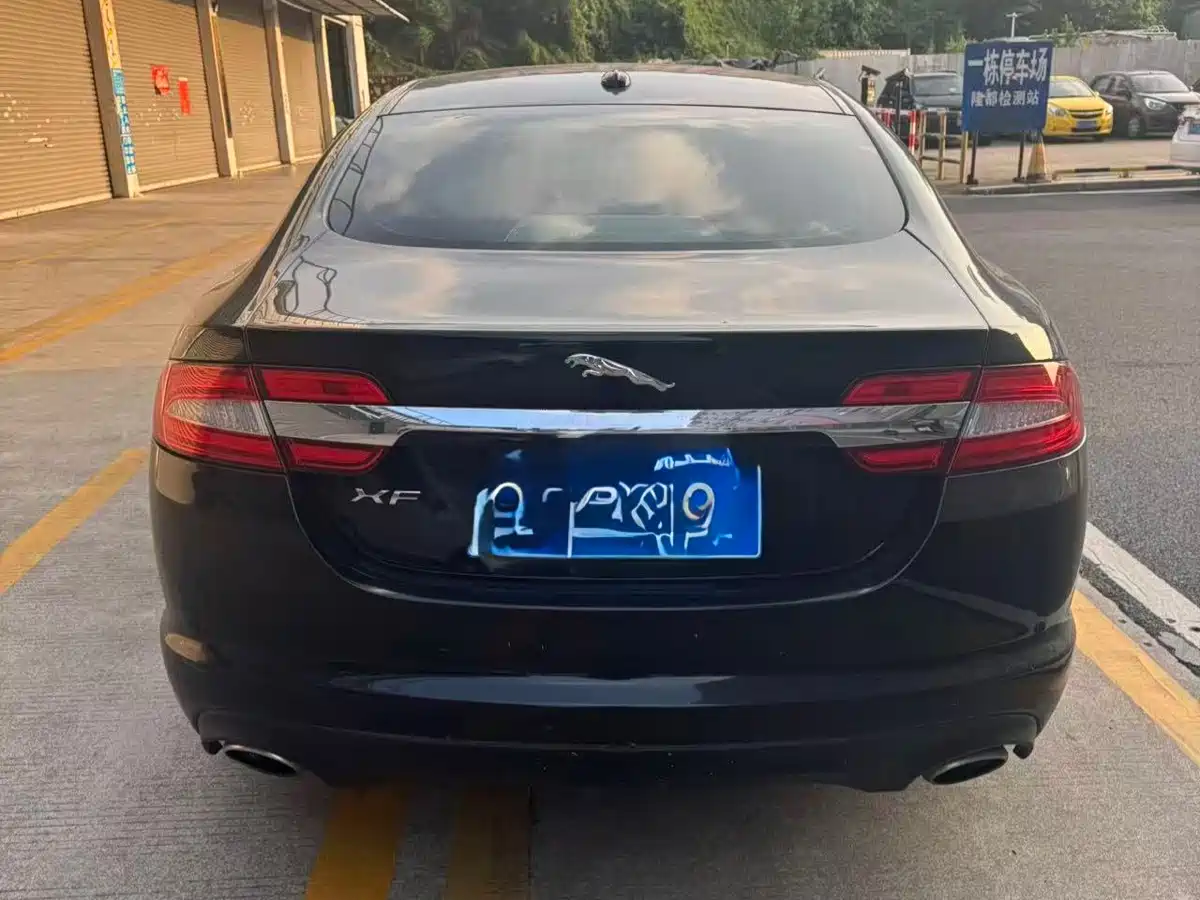 Jaguar XF 2012 2012 XF 3.0L V6 London Limited Edition