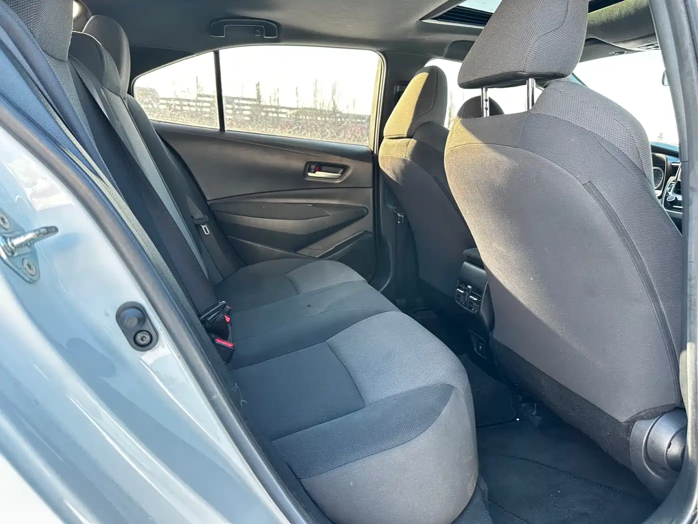 Toyota Levin 2022 185T CVT Luxury Edition фото 13