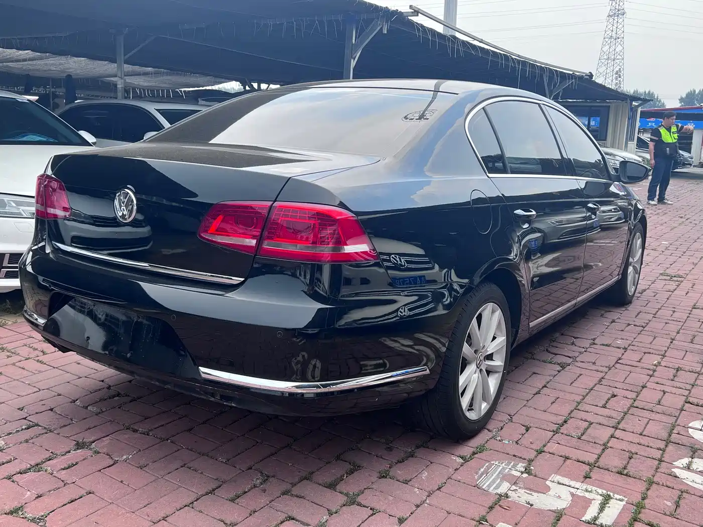 Volkswagen Magotan 2012 2012 Facelift 2.0TSI Premium