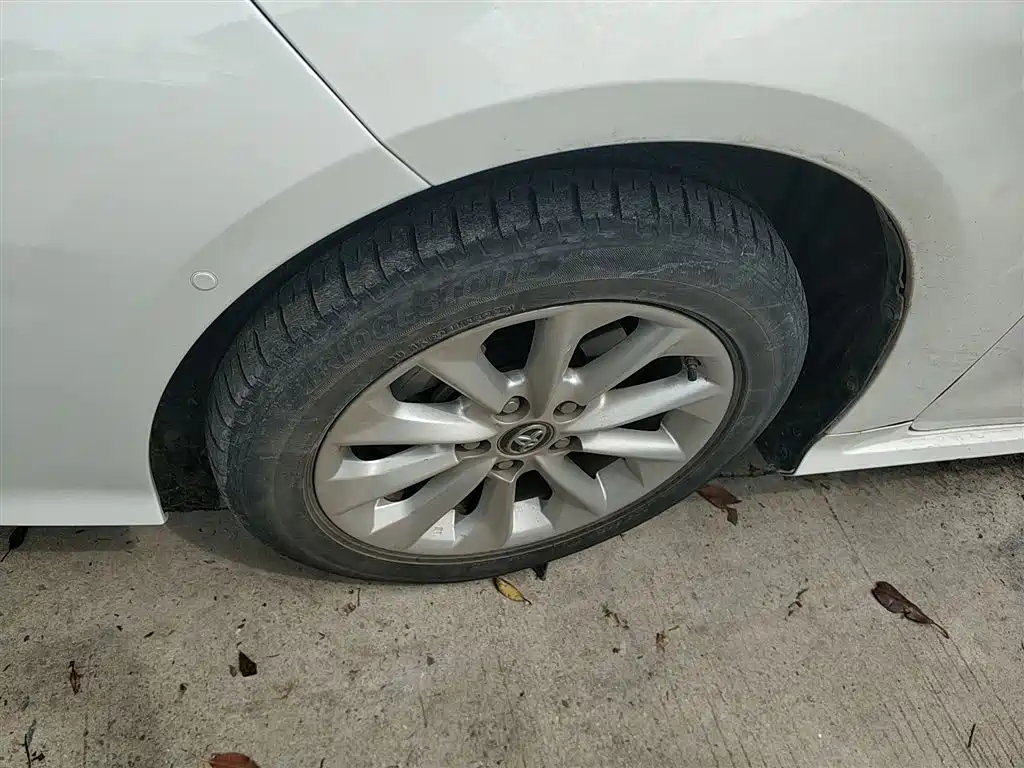 Toyota Corolla 2021 1.2T S-CVT Elite PLUS Edition фото 25