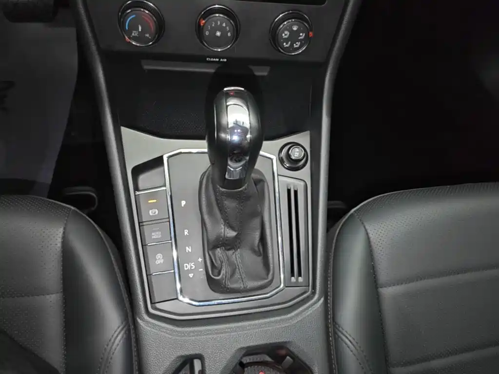 Volkswagen Lavida, миниатюра 14