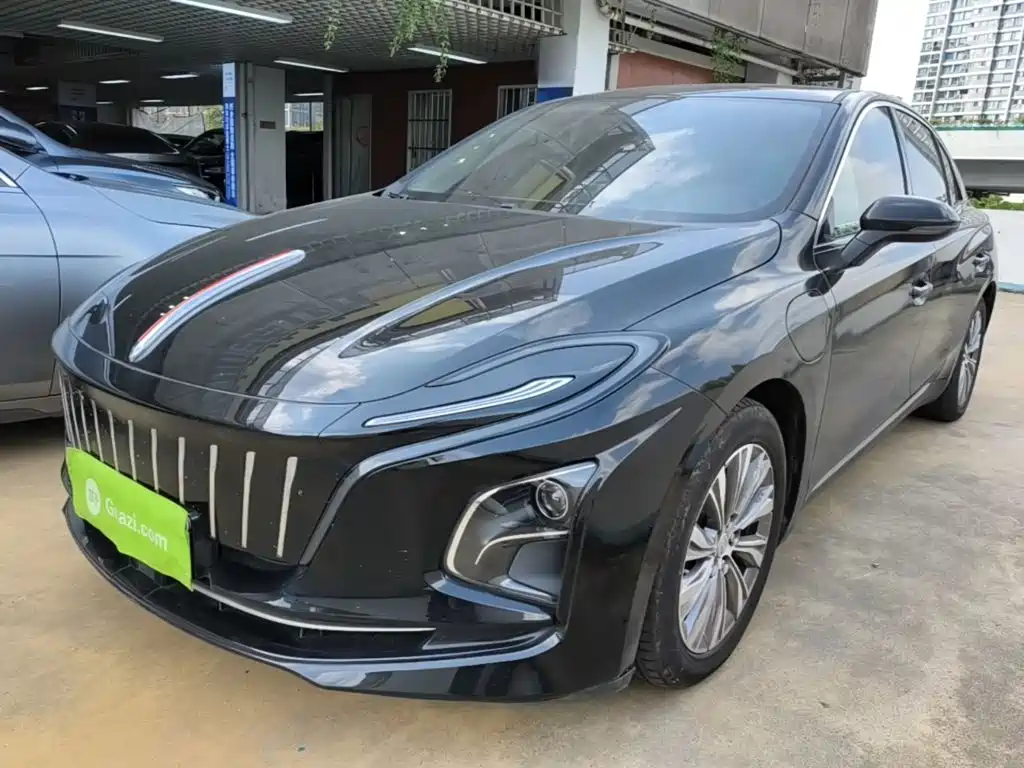 Hongqi E-QM5 2024 — пригон из Китая