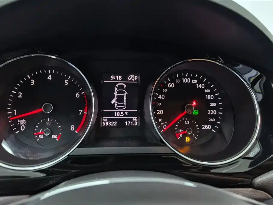 Volkswagen Sagitar 2018 280TSI DSG Comfort фото 14