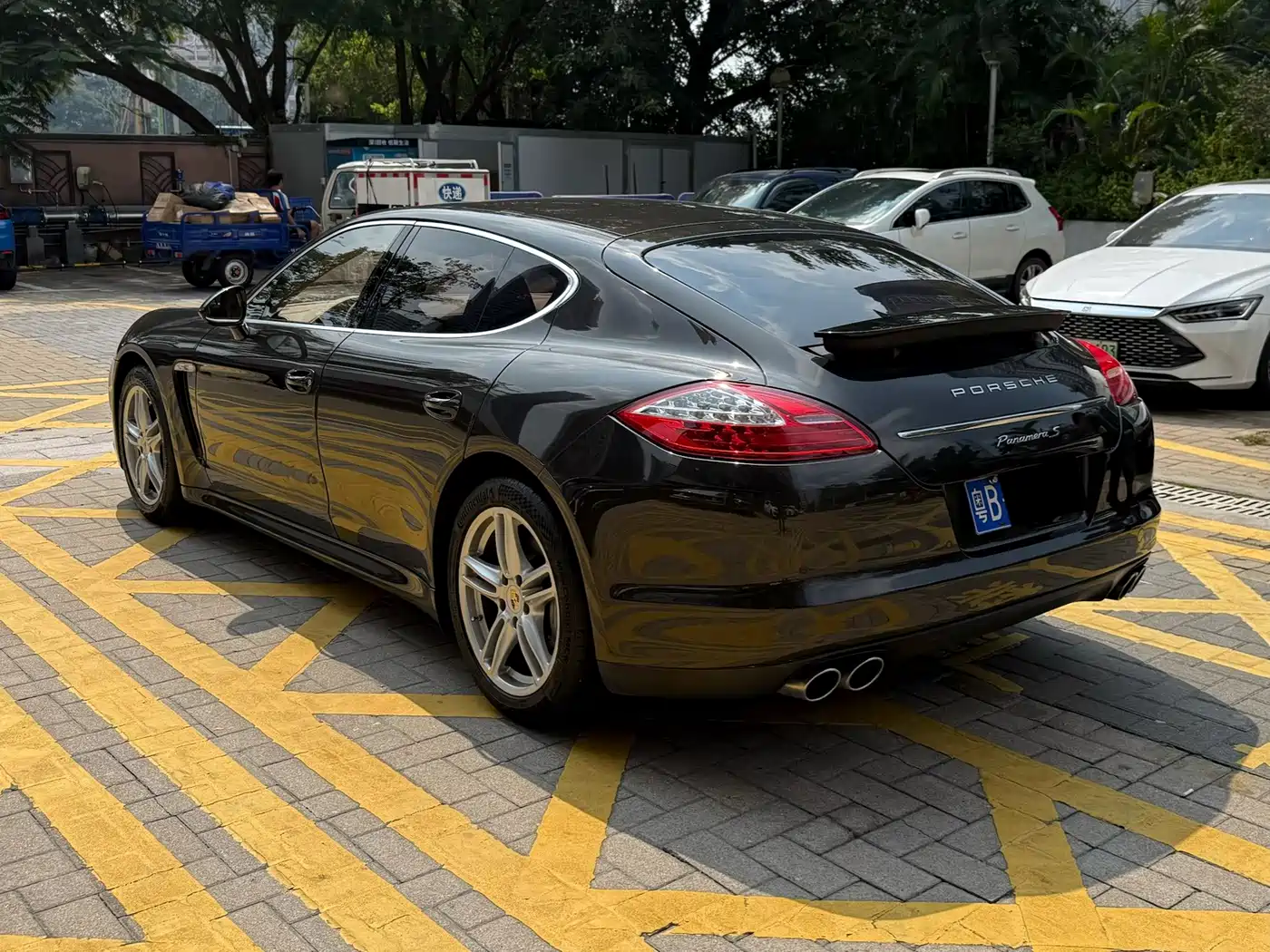 Porsche Panamera 2010 2010 Model Panamera S 4.8L