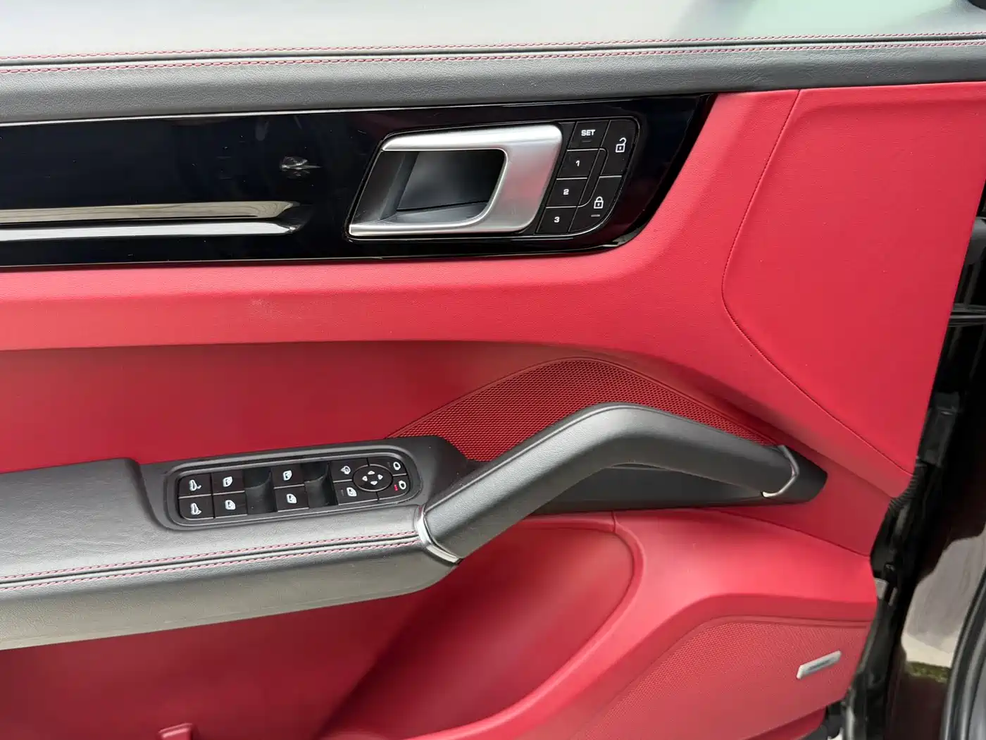 Porsche Cayenne 2022 Cayenne 3.0T Platinum Edition фото 11