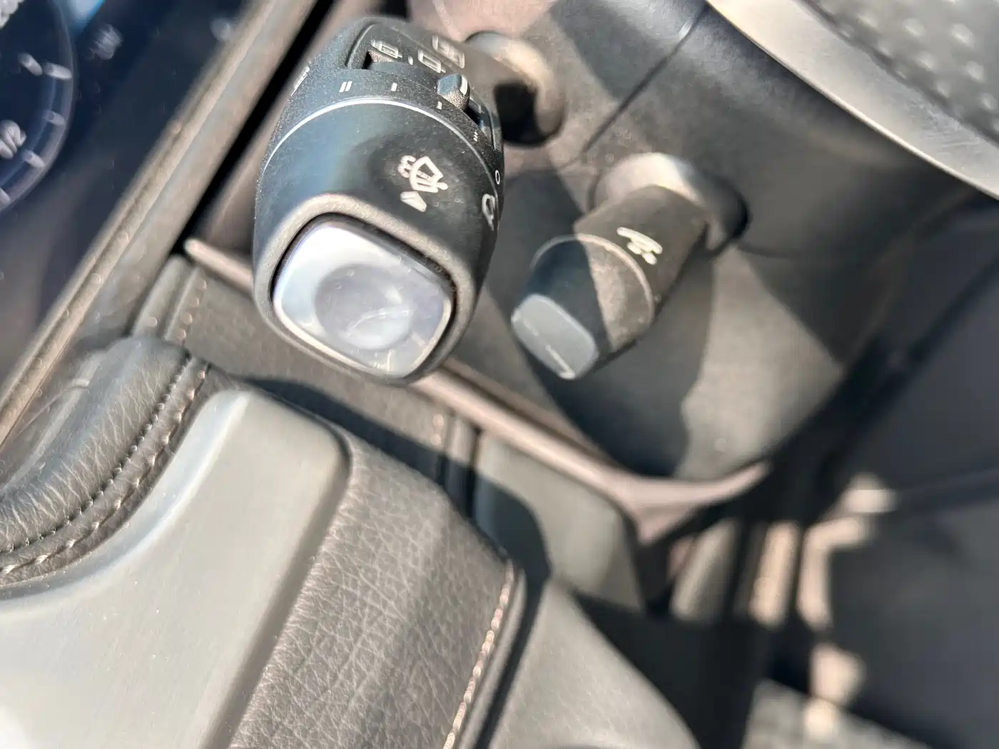 Mercedes-Benz G-Class 2023 G 500 фото 35