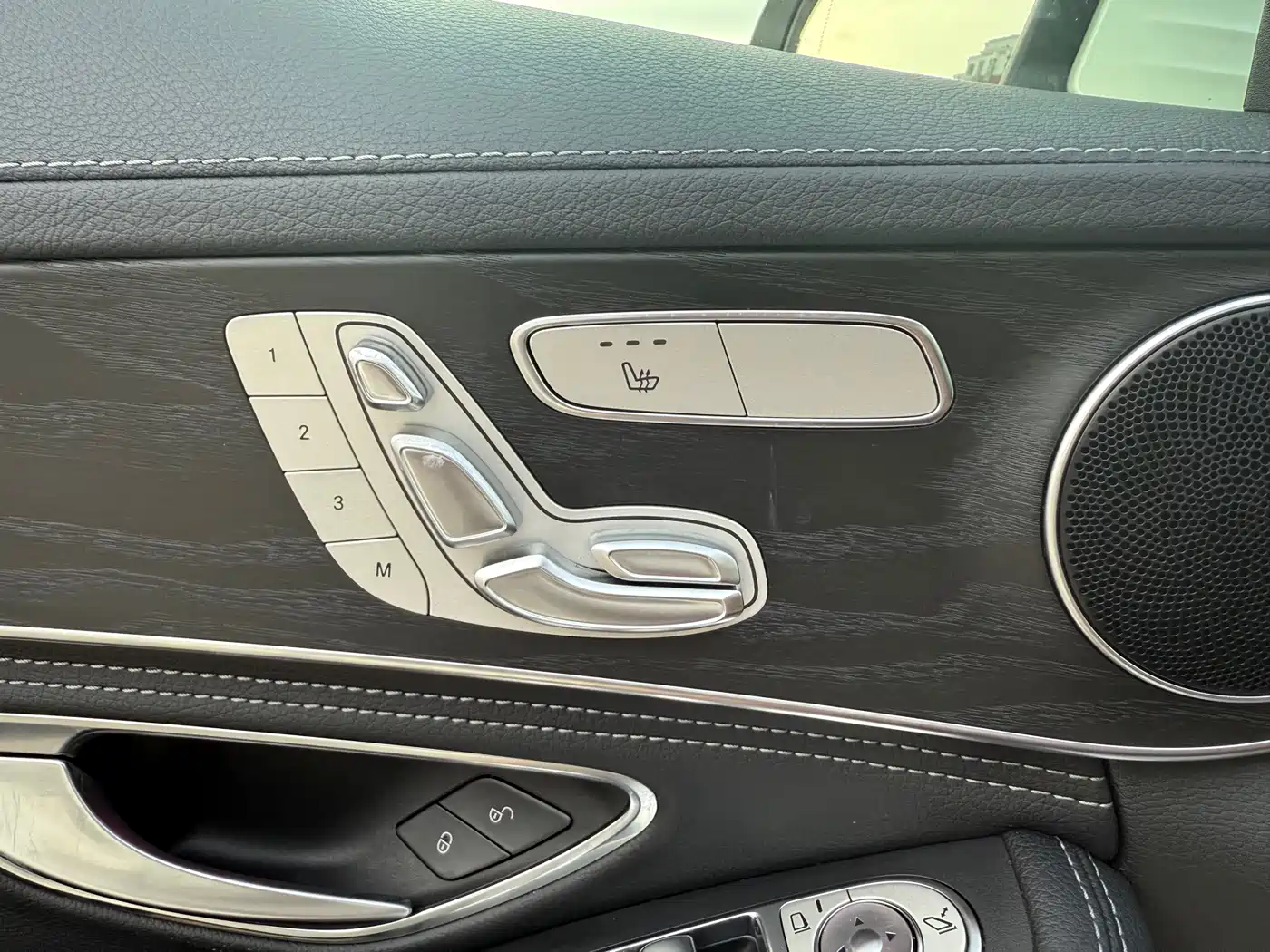 Mercedes-Benz C-Class 2020 Facelift C 260 L Sport фото 13