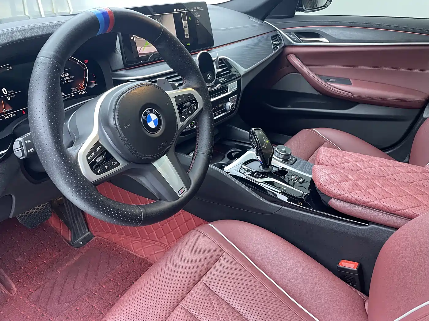 BMW 5 Series 2022 530Li Leading M Sport Package фото 8