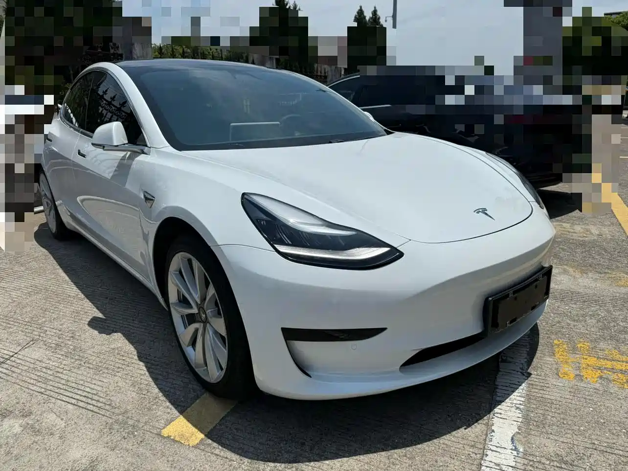 TESLA MODEL 3 (IMPORTED)