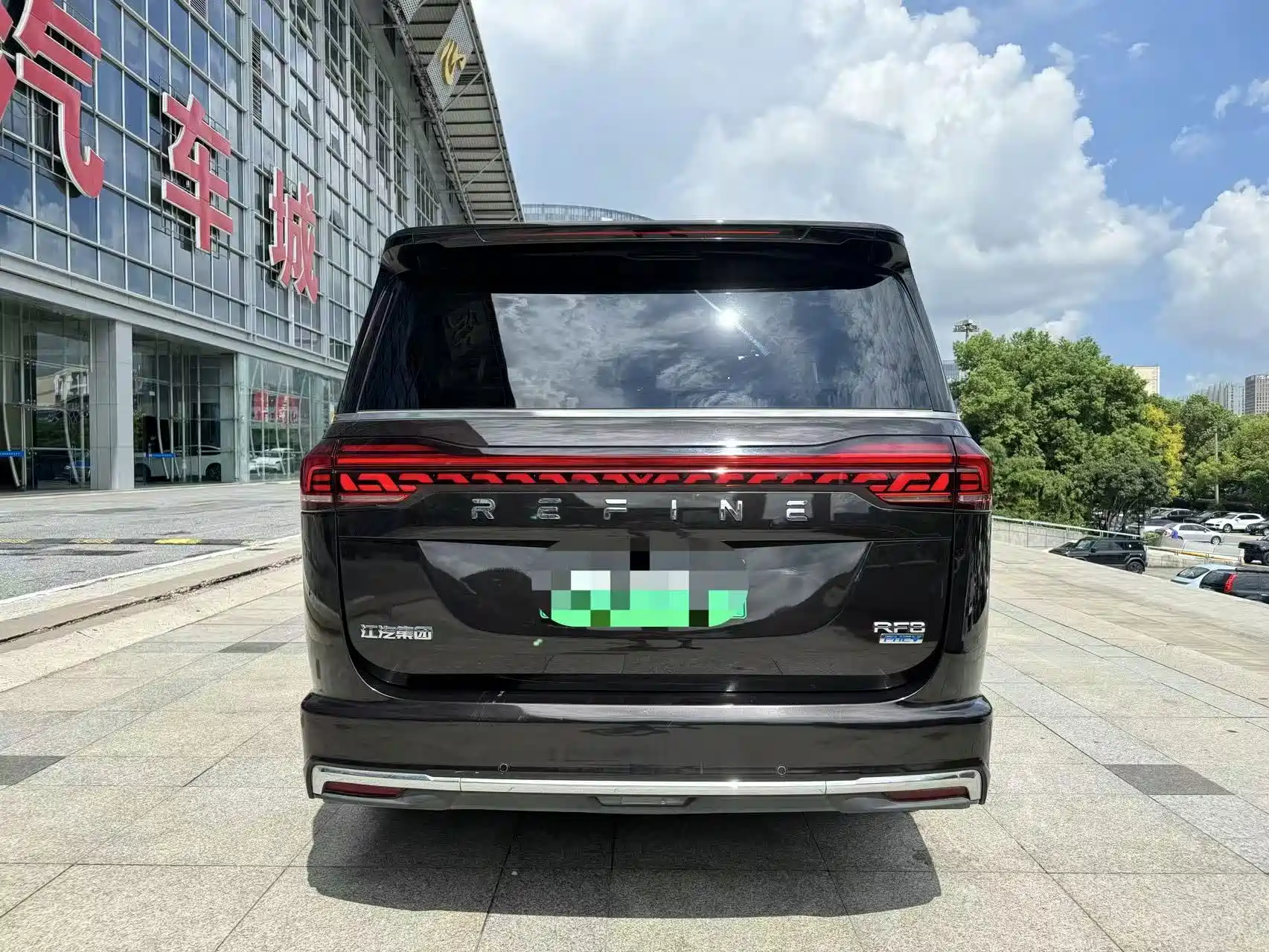Фото 6 - JAC Refine Refine RF8 PHEV