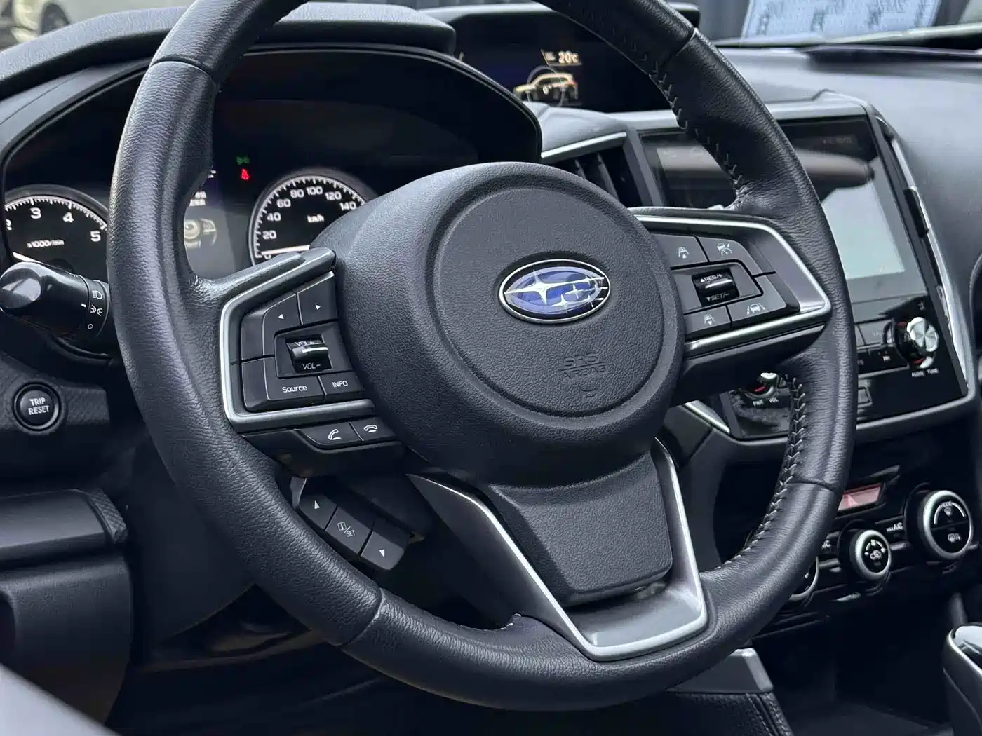 Subaru Forester 2019 2.0i Luxury Edition EyeSight фото 6