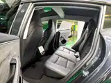 Фото 10 - Tesla Model 3