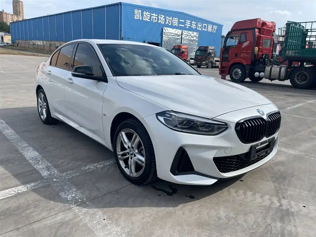  BMW BMW 1 Series 2022 120i M Sport Shadow Edition 3