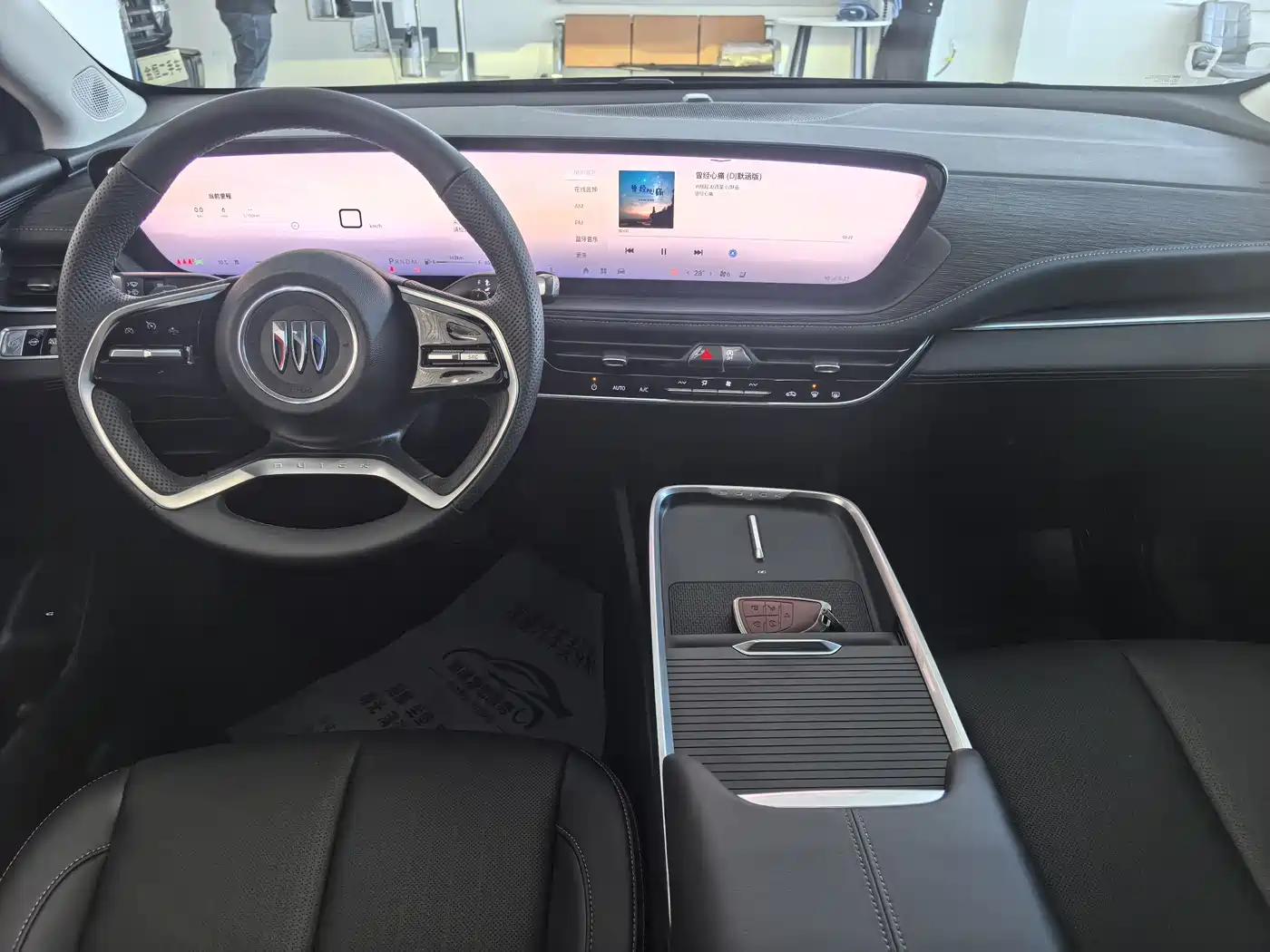 BUICK LACROSSE