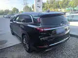 Photo 5 - Buick Enclave