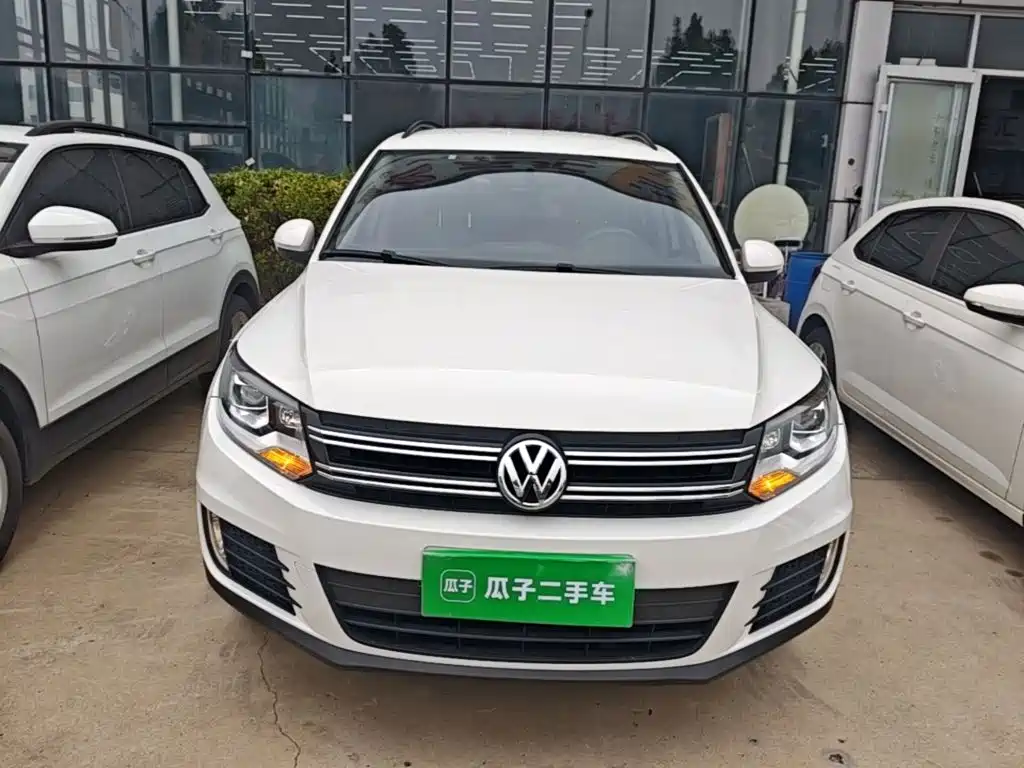 صورة 3 - Volkswagen Tiguan