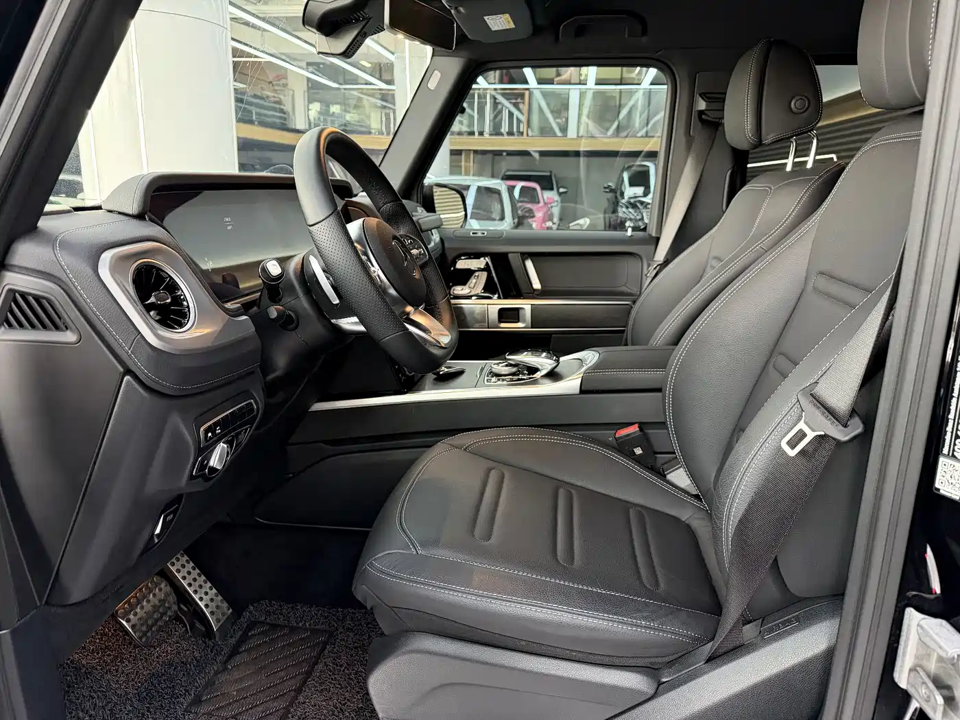 Mercedes-Benz G-Class 2024 G 350 фото 4