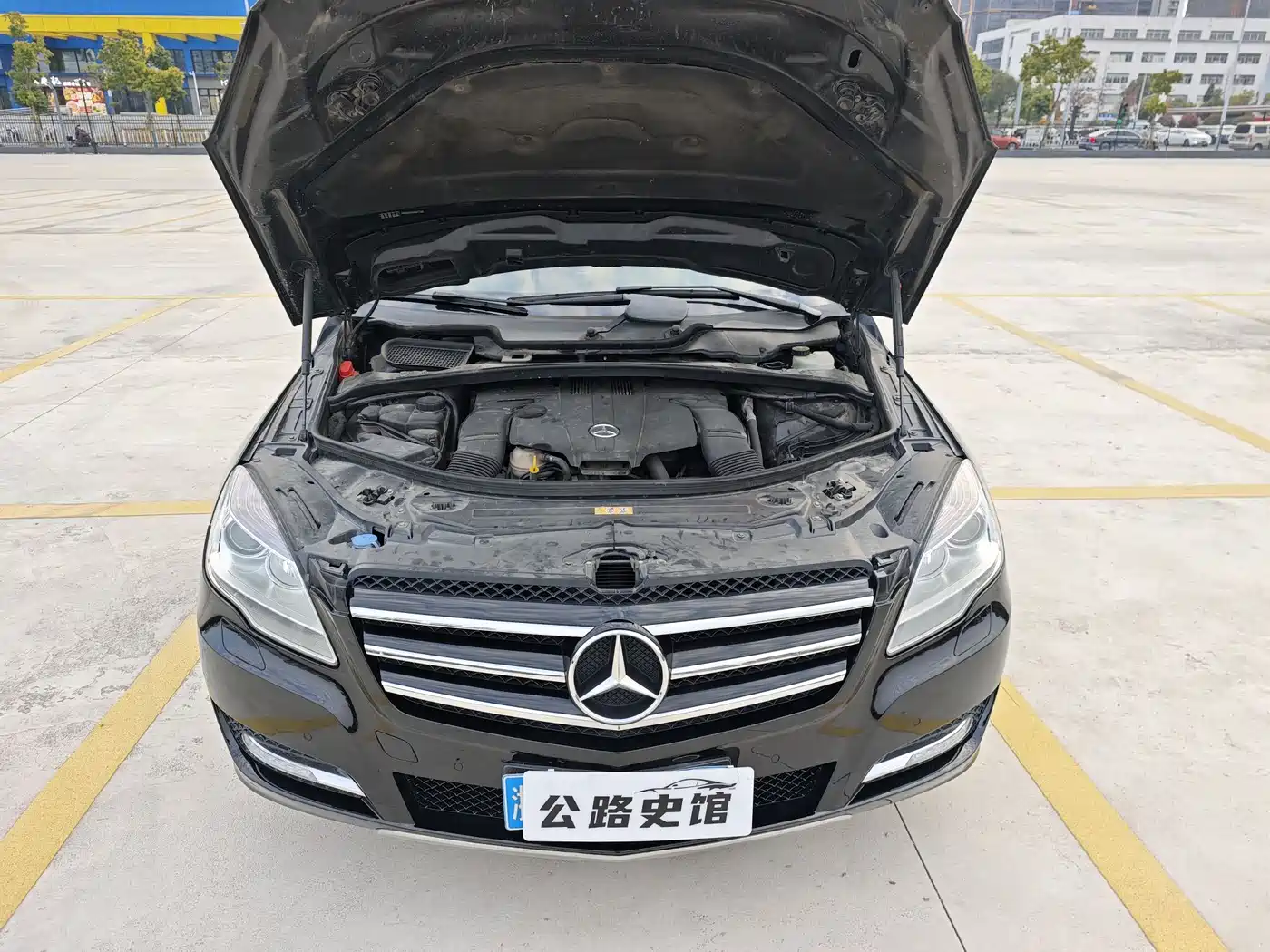 Mercedes-Benz R-Class 2017 R 320 4MATIC Business Collector's Edition фото 25