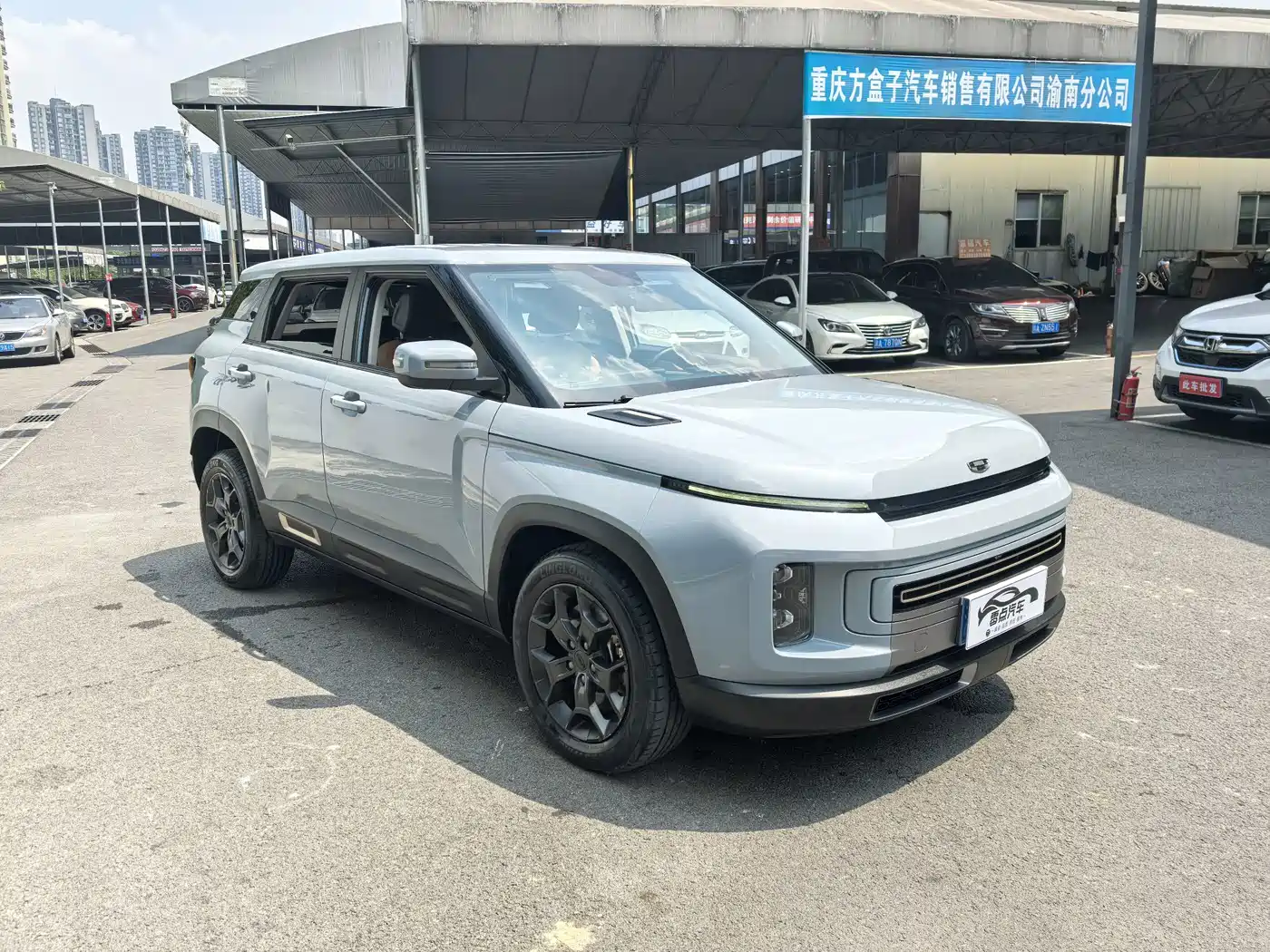 Фото 3 - Geely ICON