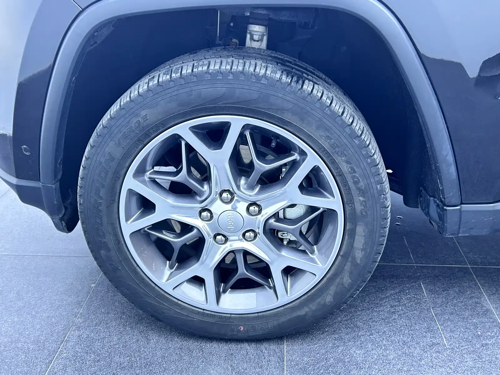Фото 6 - Jeep Grand Cherokee (Import)