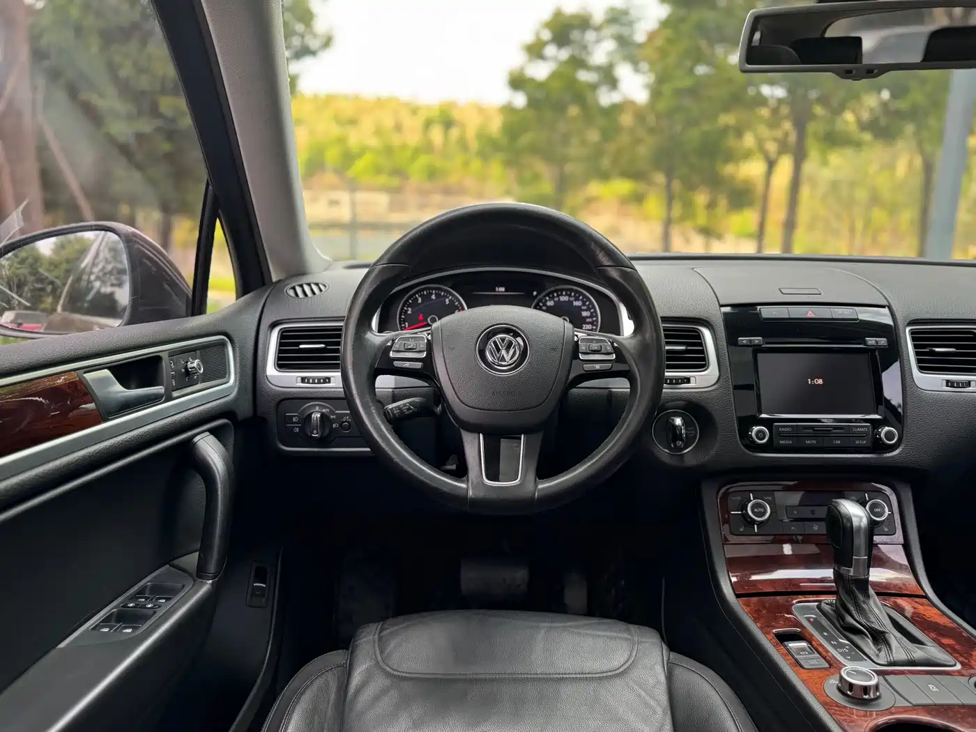 Volkswagen Touareg 2011 3.0TSI Comfort фото 11