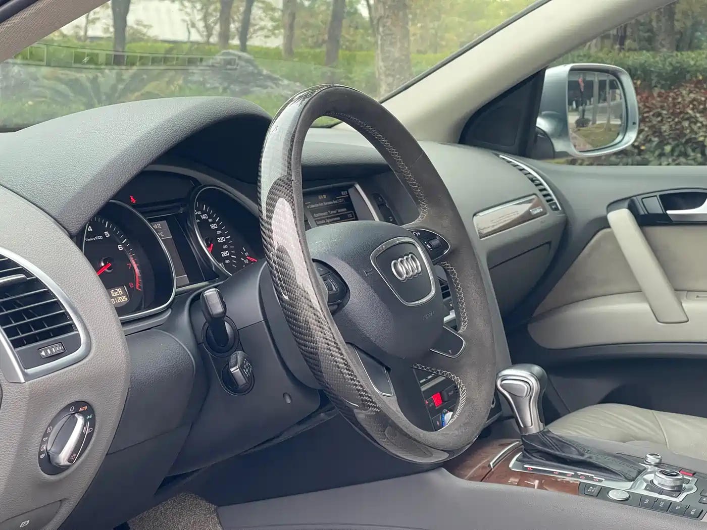 Audi Q7 2015 40 TFSI Classic Edition фото 9