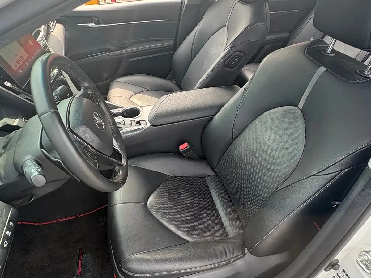 Toyota Camry 2021 2.5S Feng Shang Edition фото 5