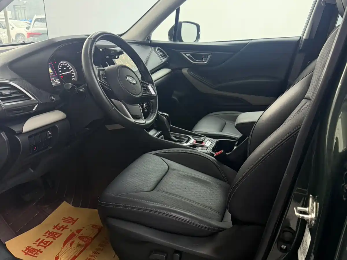 SUBARU FORESTER