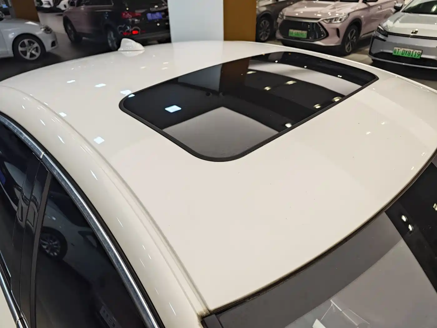 Фото 32 - Volvo S60