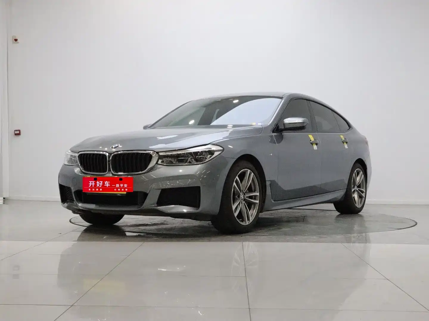 Фото 3 - BMW 6 Series GT