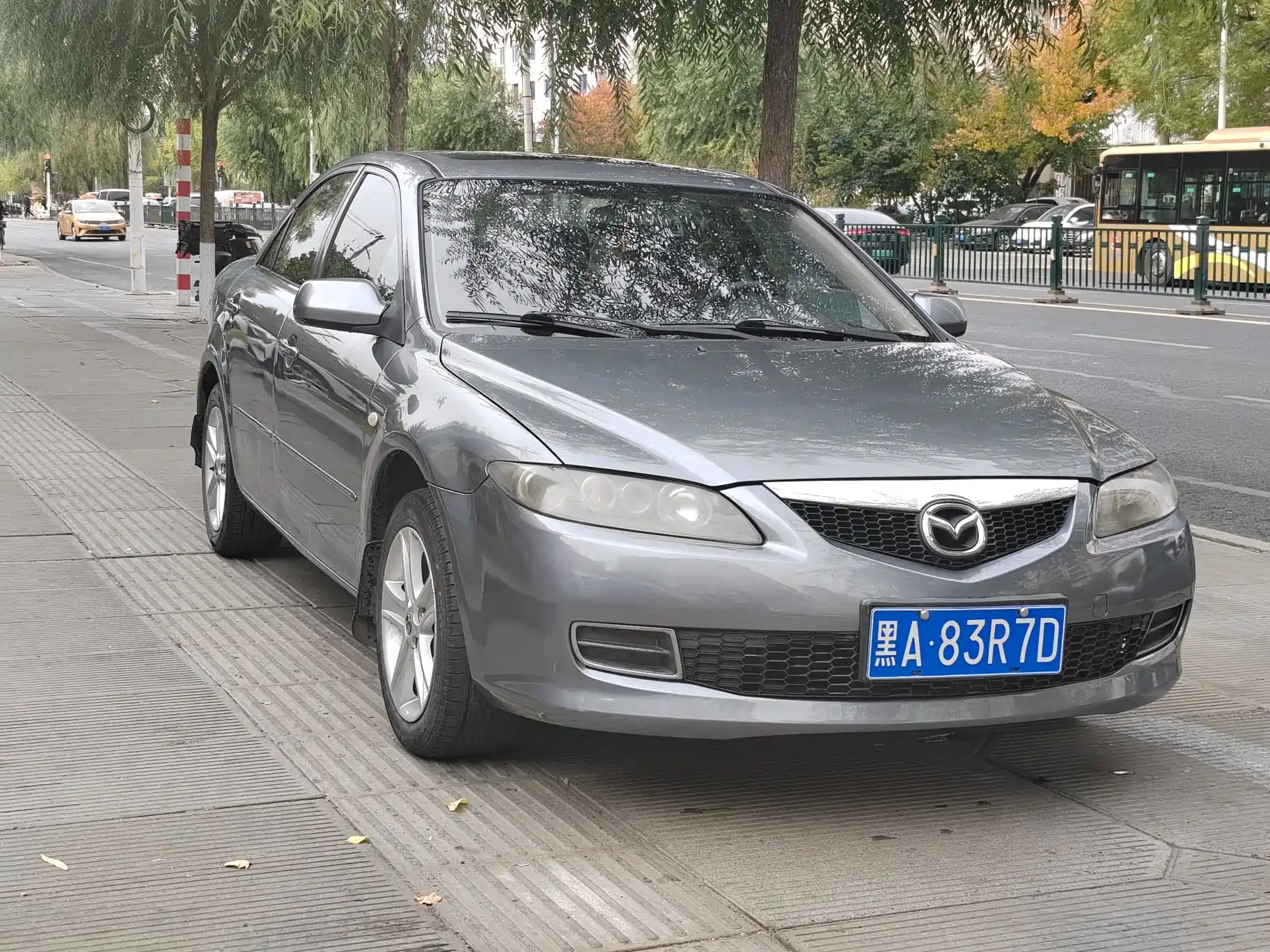 Фото 1 - Mazda 6