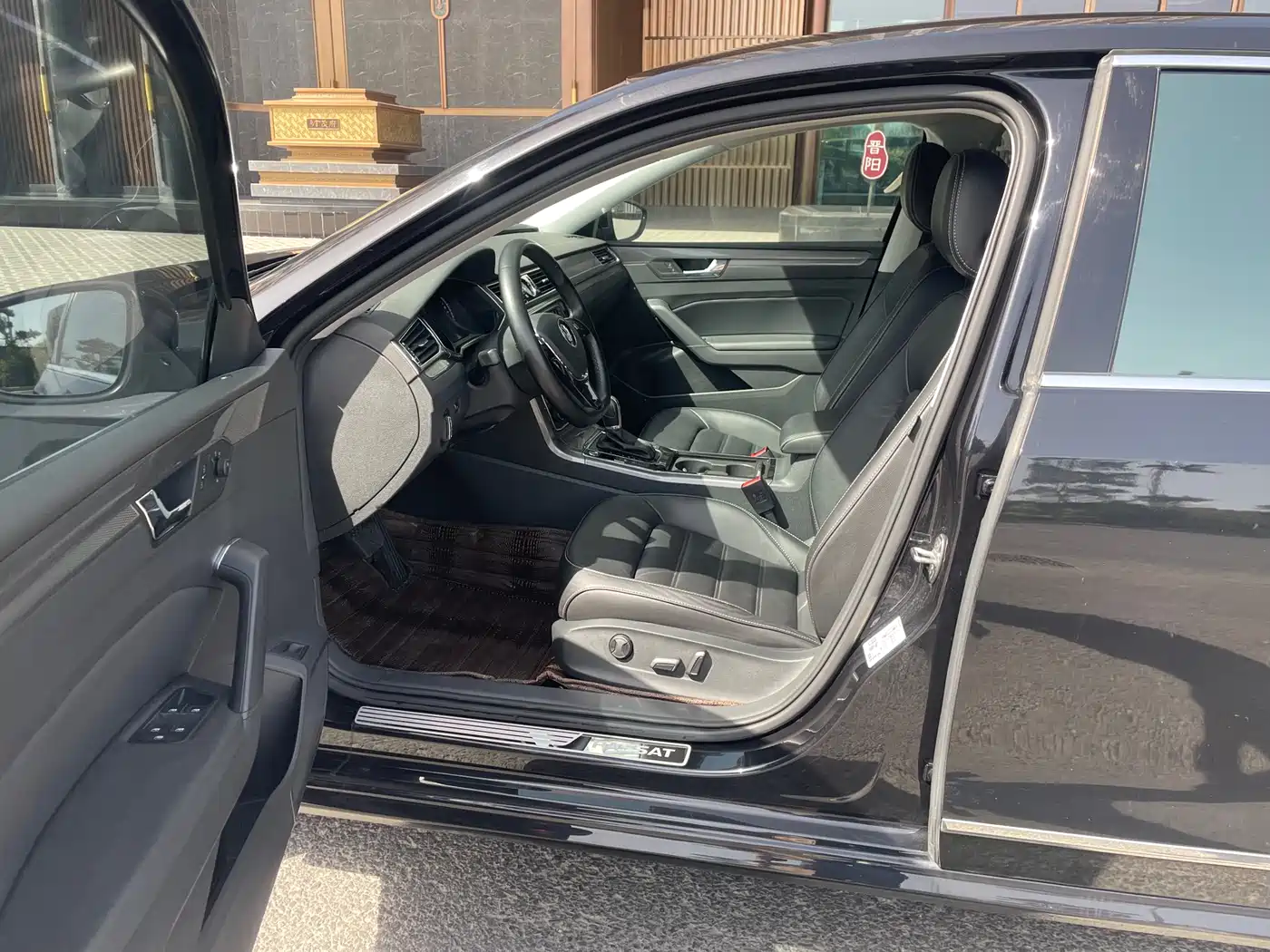 Volkswagen Passat 2017 330TSI DSG Prestige фото 13