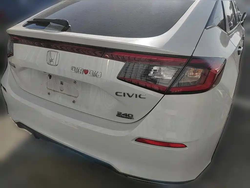 Photo 8 - Honda Civic