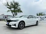 Photo 2 - BMW 3 Series