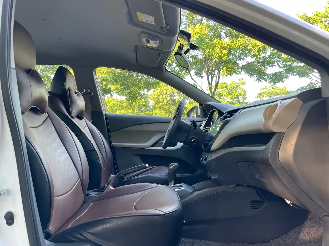 Chevrolet Sail 2015 Sail 3 1.3L AMT Ideal Edition фото 14