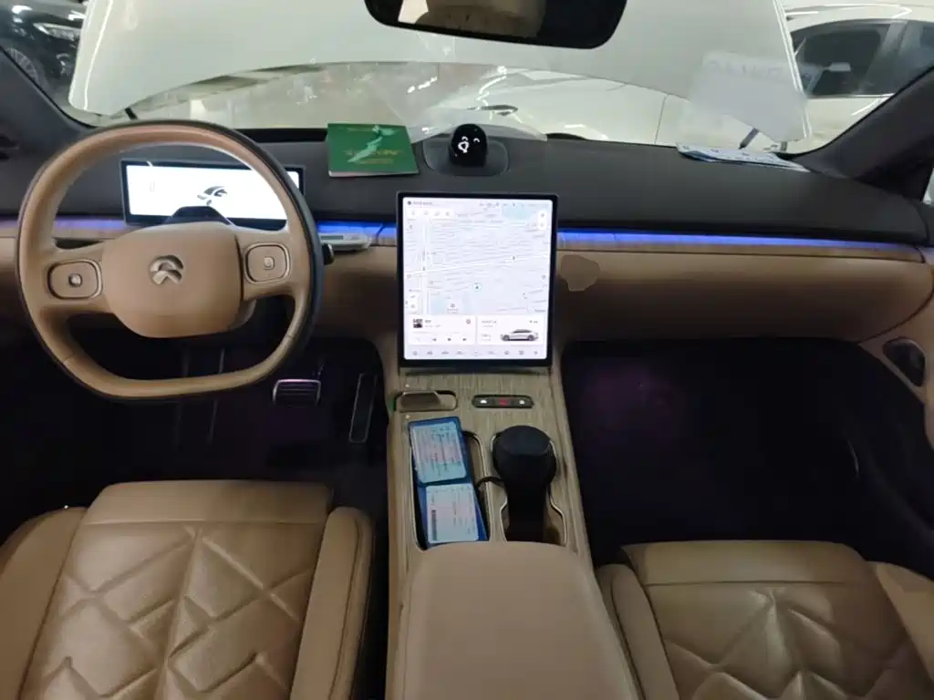 NIO ET7 2025 2024 75kWh Executive Signature Edition