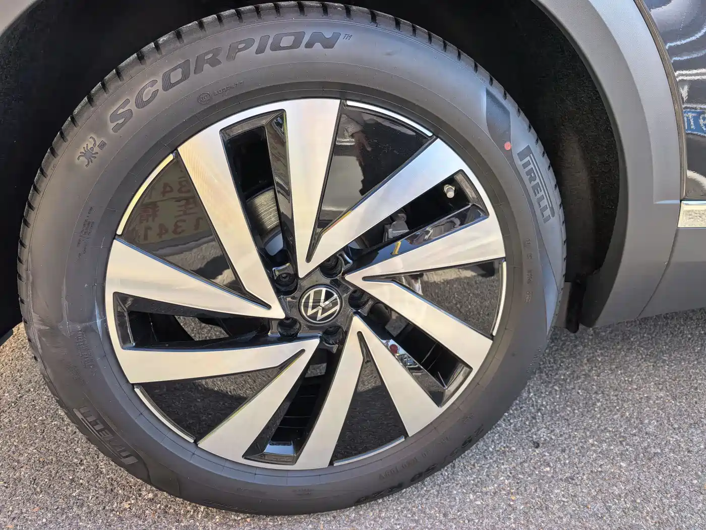 Volkswagen Talagon 2022 380TSI 4WD R-Line Explorer Edition 6-seater фото 18