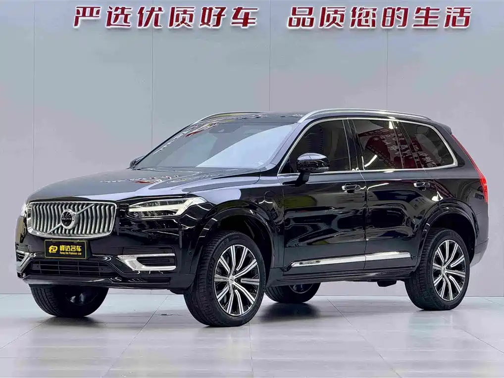 Volvo XC90 Plug-in Hybrid 2022 E-Drive Hybrid T8 Smart Premium Luxury 7-Seater
