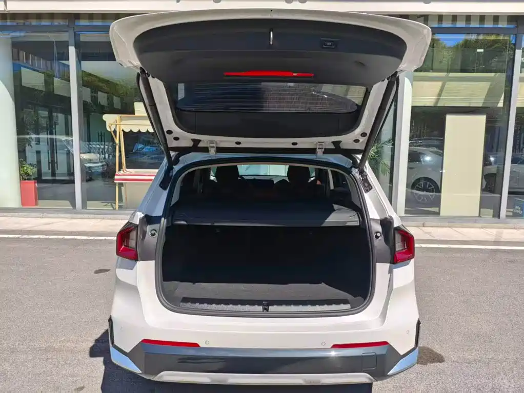 BMW X1 2026 2026 Model Year sDrive25Li X Design Package