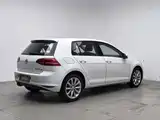صورة 2 - Volkswagen Golf