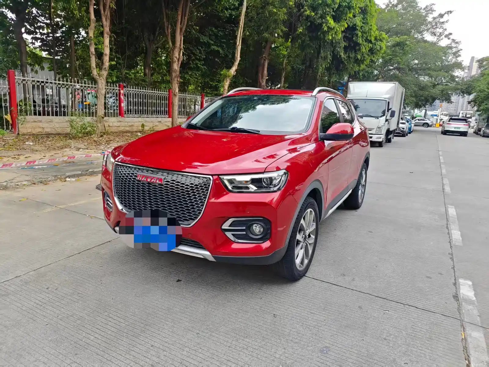 Фото 1 - Haval H2s