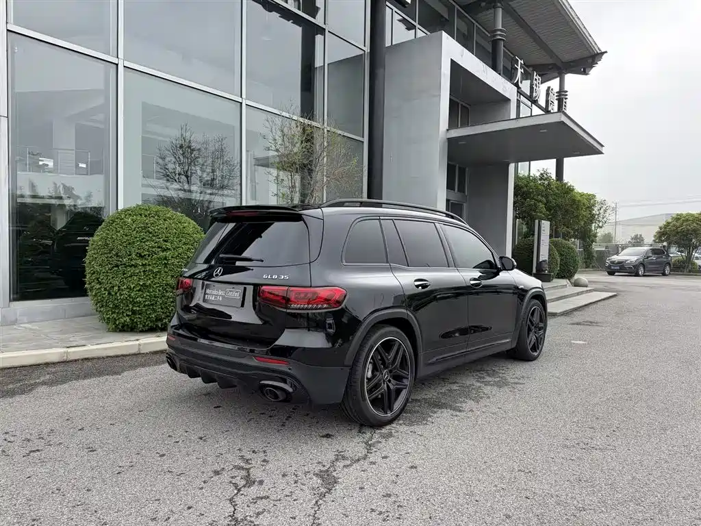 Mercedes-Benz GLB AMG 2023 Model AMG GLB 35 4MATIC фото 27